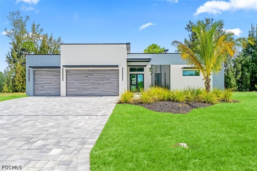 1419 SW 15th TER, Cape Coral, FL 33991