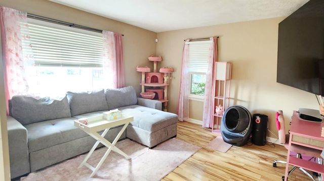 1807 N Saint James Boulevard, Evansville, IN 47711