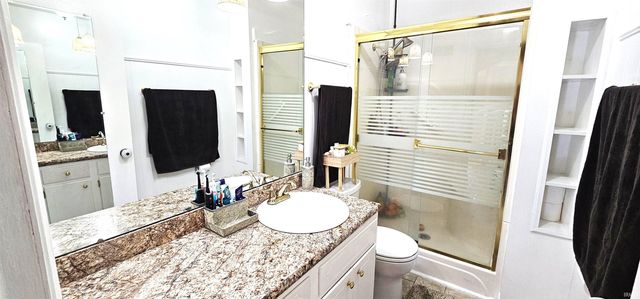 1807 N Saint James Boulevard, Evansville, IN 47711