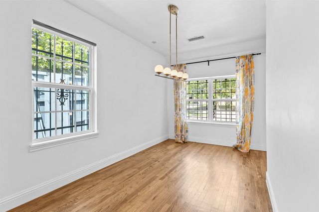 1902 Norfolk Avenue, Dallas, TX 75203