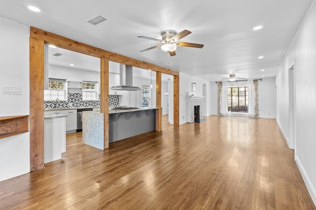 1902 Norfolk Avenue, Dallas, TX 75203