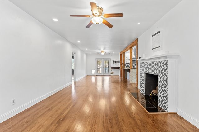 1902 Norfolk Avenue, Dallas, TX 75203