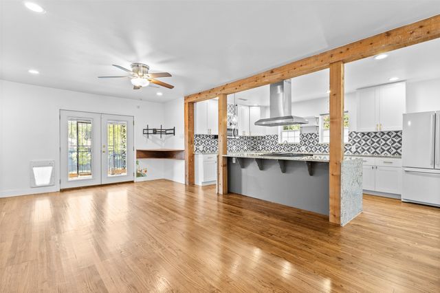 1902 Norfolk Avenue, Dallas, TX 75203