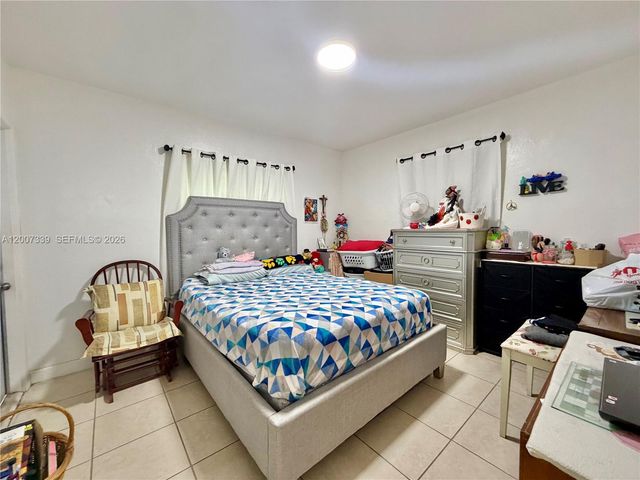 11002 NE 10th Avenue, Biscayne Park, FL 33161