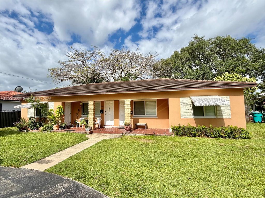 11002 NE 10th Avenue, Biscayne Park, FL 33161