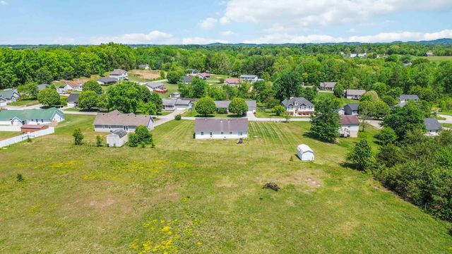 56 Alder Court, London, KY 40744