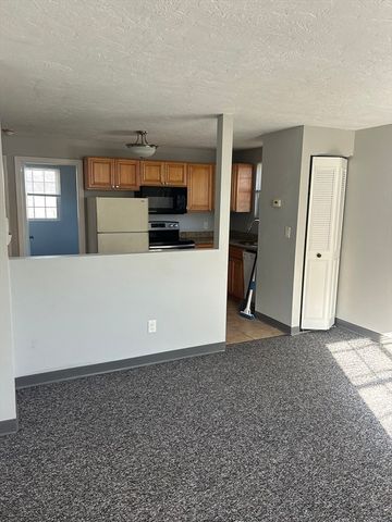 15 Wren Ter 6, Quincy, MA 02169