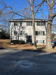 15 Wren Ter 6, Quincy, MA 02169