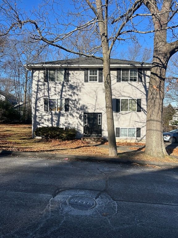 15 Wren Ter 6, Quincy, MA 02169