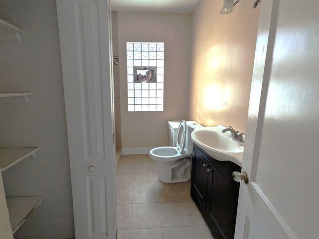 1644 S 57th Court, Cicero, IL 60804