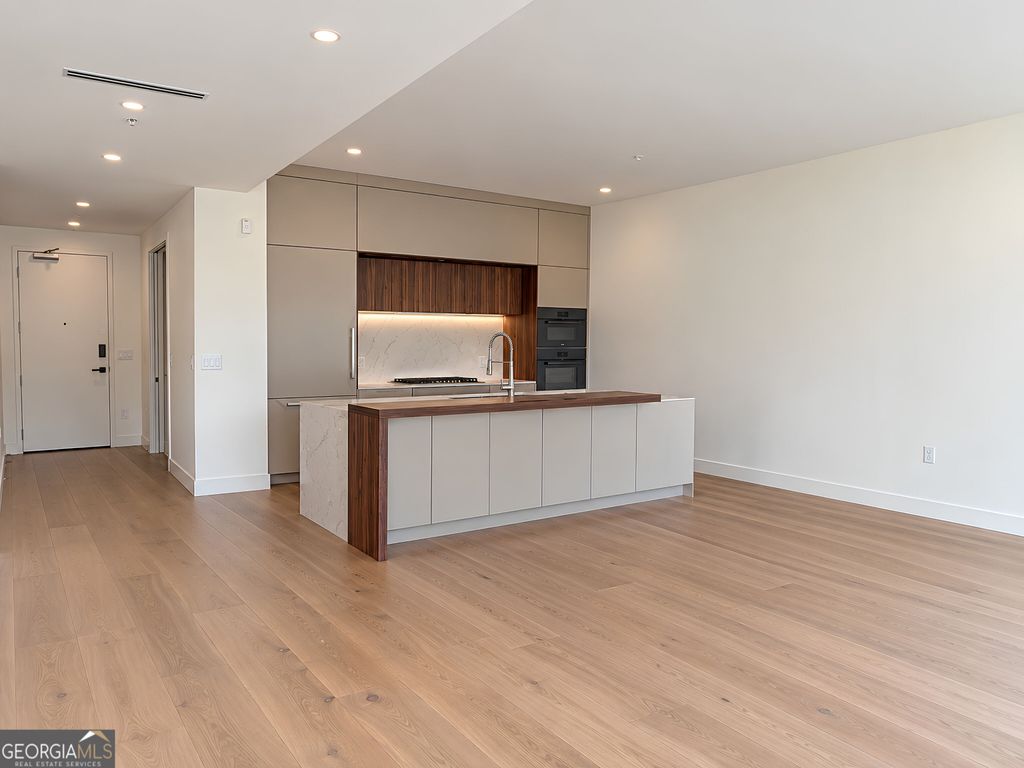 318 Sandy Springs Circle 270, Sandy Springs, GA 30328 — photo 5