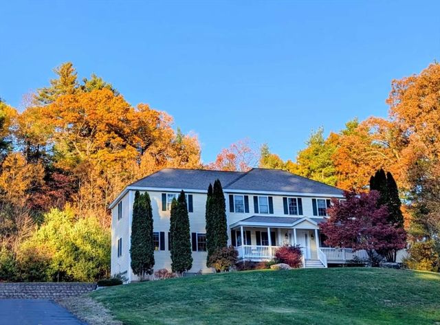 309 Reservoir Rd, Lunenburg, MA 01462