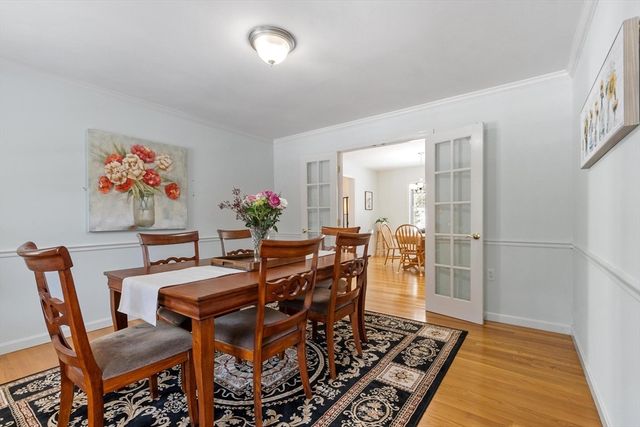 309 Reservoir Rd, Lunenburg, MA 01462