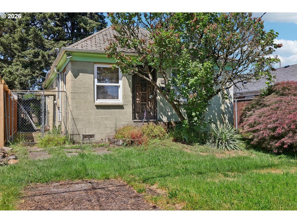 1637 Ne 75TH Ave, Portland, OR 97213