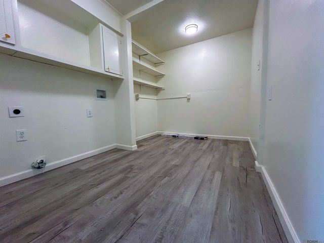 5244 Bangor Dr, Baton Rouge, LA 70814