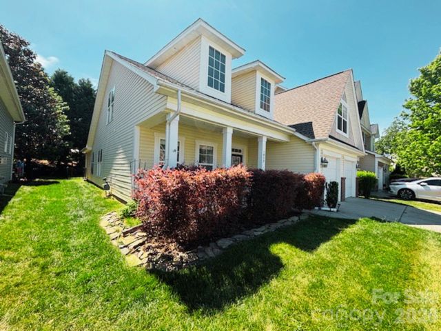 1022 Fleming Lane, Matthews, NC 28104