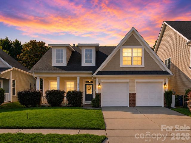 1022 Fleming Lane, Matthews, NC 28104