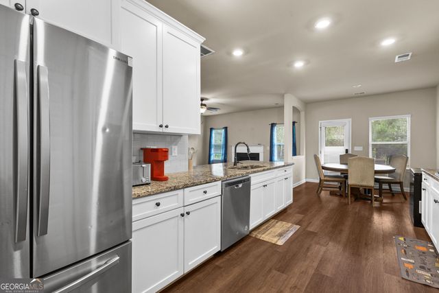 5654 Wyncreek Circle SW, South Fulton, GA 30331