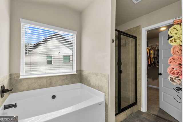 5654 Wyncreek Circle SW, South Fulton, GA 30331
