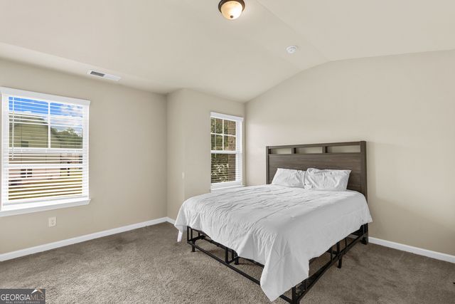 5654 Wyncreek Circle SW, South Fulton, GA 30331