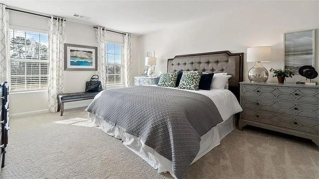6716 Scarlet Oak Way, Flowery Branch, GA 30542