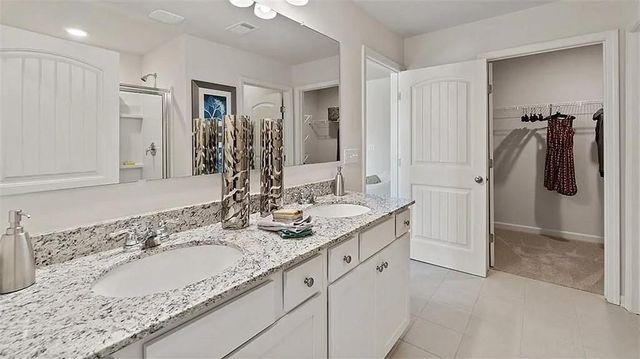 6716 Scarlet Oak Way, Flowery Branch, GA 30542