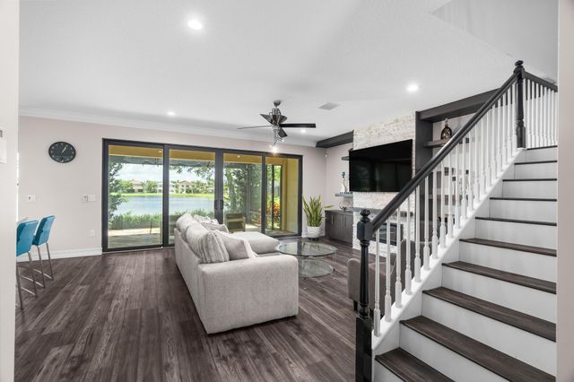 8095 Baltic Amber, Delray Beach, FL 33446