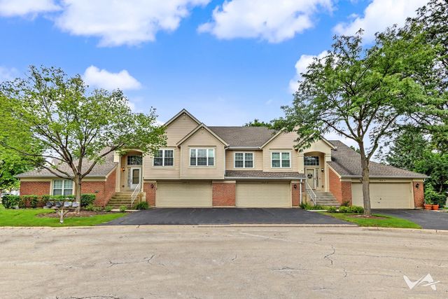 1620 COLUMBIA Circle 2, Bartlett, IL 60103