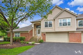 1620 COLUMBIA Circle 2, Bartlett, IL 60103