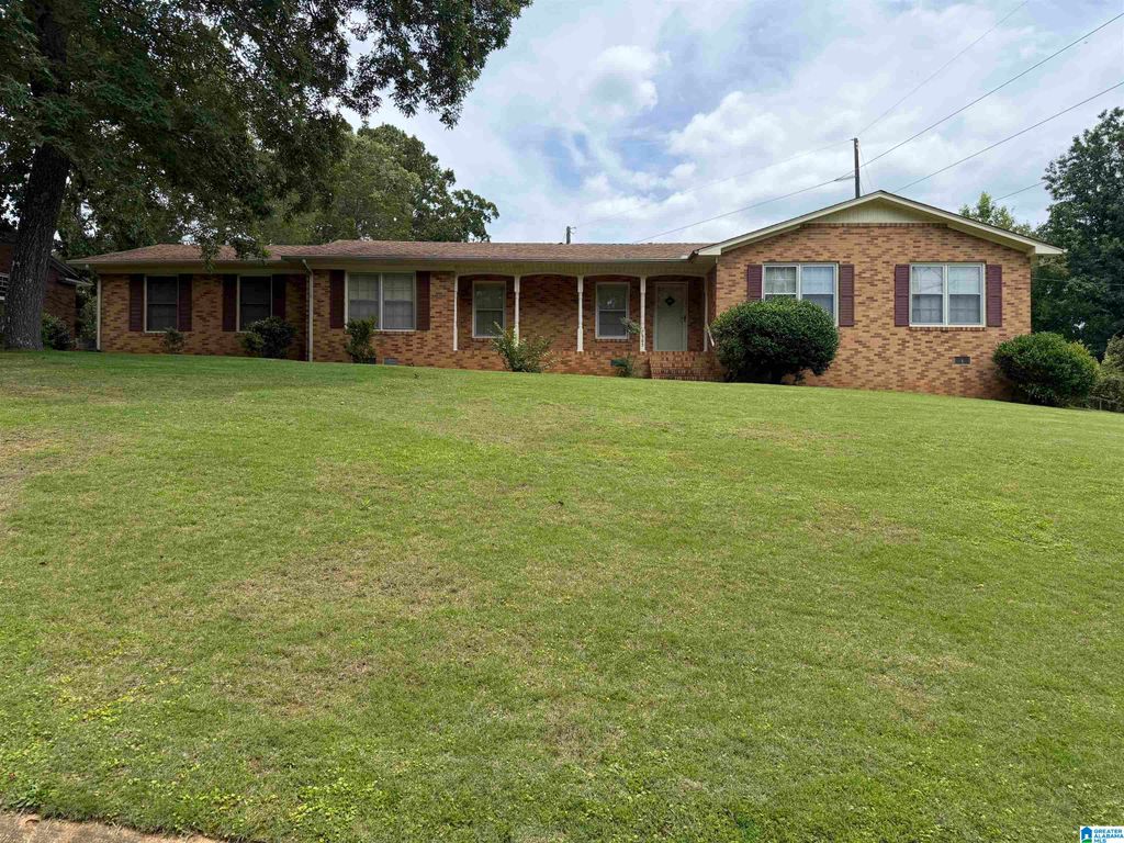1305 ELIZABETH COURT, Anniston, AL 36207