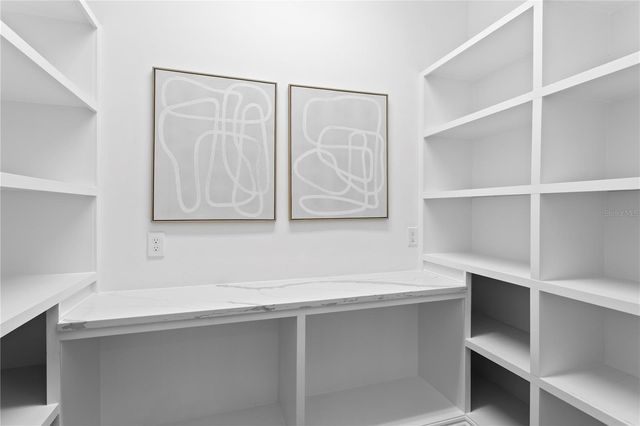 4614 W LOWELL AVENUE, Tampa, FL 33629