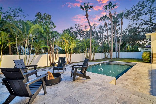 4614 W LOWELL AVENUE, Tampa, FL 33629