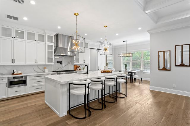 4614 W LOWELL AVENUE, Tampa, FL 33629