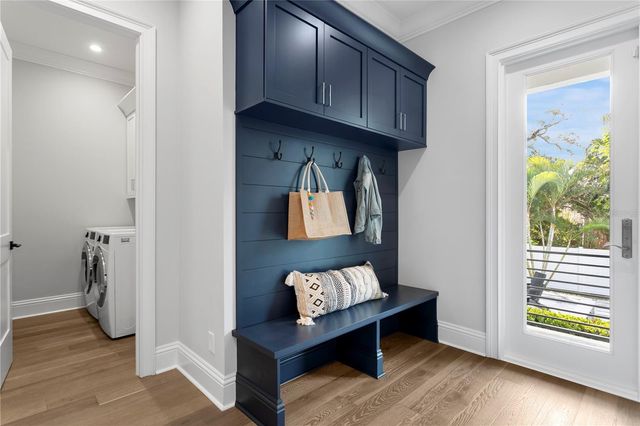 4614 W LOWELL AVENUE, Tampa, FL 33629