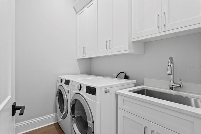 4614 W LOWELL AVENUE, Tampa, FL 33629