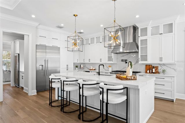 4614 W LOWELL AVENUE, Tampa, FL 33629