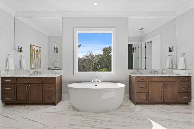 4614 W LOWELL AVENUE, Tampa, FL 33629