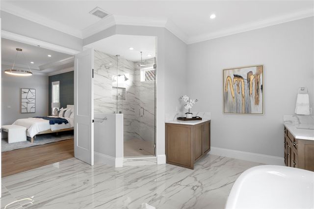 4614 W LOWELL AVENUE, Tampa, FL 33629