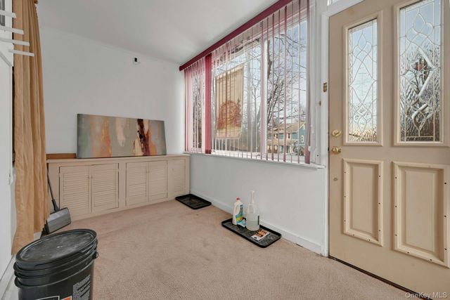 42 Williams Avenue, Hillcrest, NY 10977