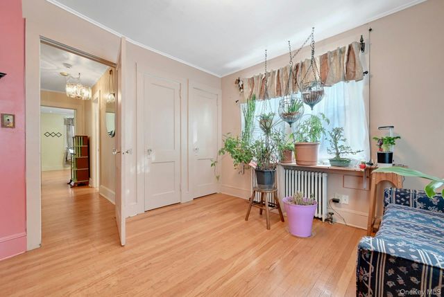 42 Williams Avenue, Hillcrest, NY 10977