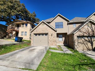 21 Moss Rock Dr # A, New Braunfels, TX 78130