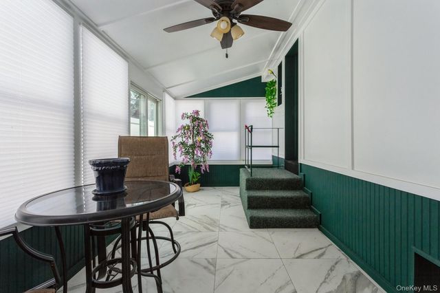 562 Bernice Road, Franklin Square, NY 11010