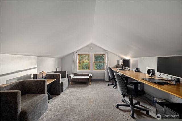 2528 1st Avenue W, Seattle, WA 98119