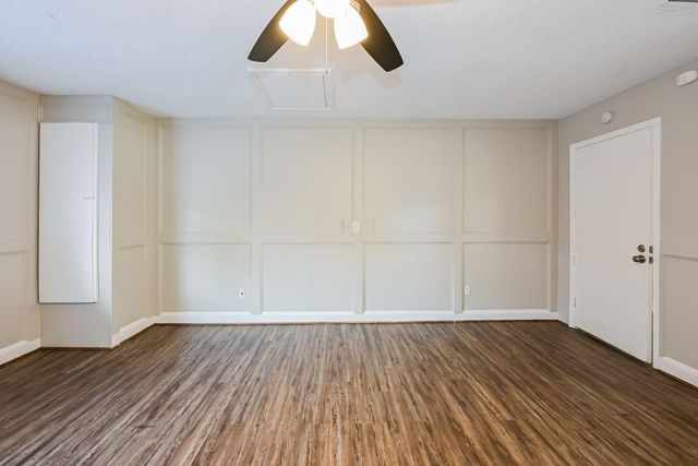 1810 Runaway Scrape Court, Richmond, TX 77406