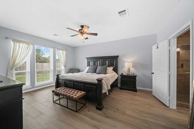 3101 Red Maple Drive, Friendswood, TX 77546