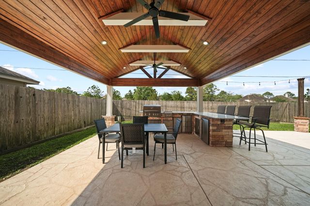 3101 Red Maple Drive, Friendswood, TX 77546