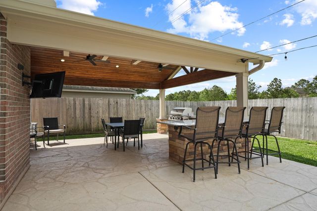 3101 Red Maple Drive, Friendswood, TX 77546