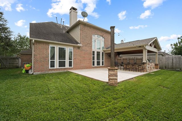 3101 Red Maple Drive, Friendswood, TX 77546