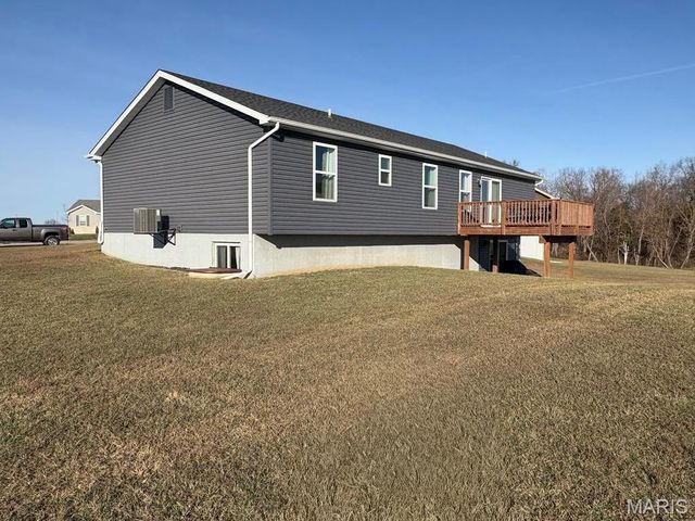 600 Split Rail Court, Wright City, MO 63390