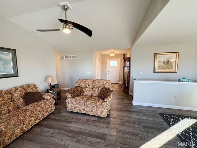 600 Split Rail Court, Wright City, MO 63390